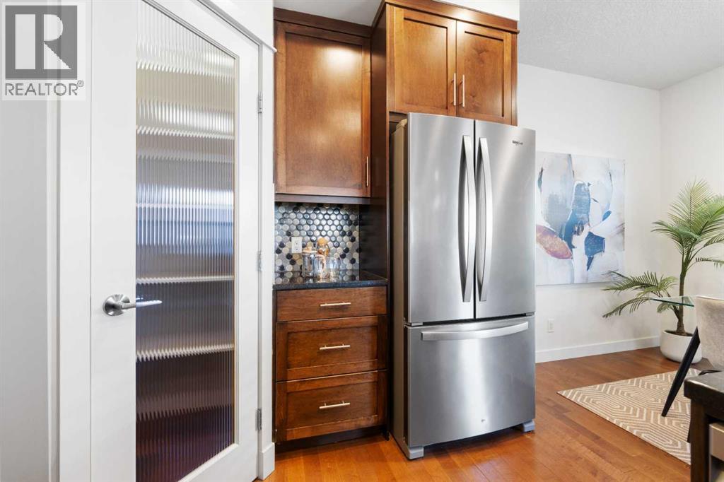 Single Family House for Sale in    Street SW Killarney/Glengarry Calgary 