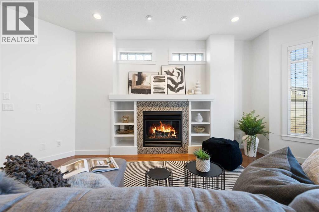 Single Family House for Sale in    Street SW Killarney/Glengarry Calgary 