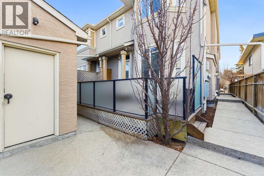 Single Family House for Sale in    Street SW Killarney/Glengarry Calgary 