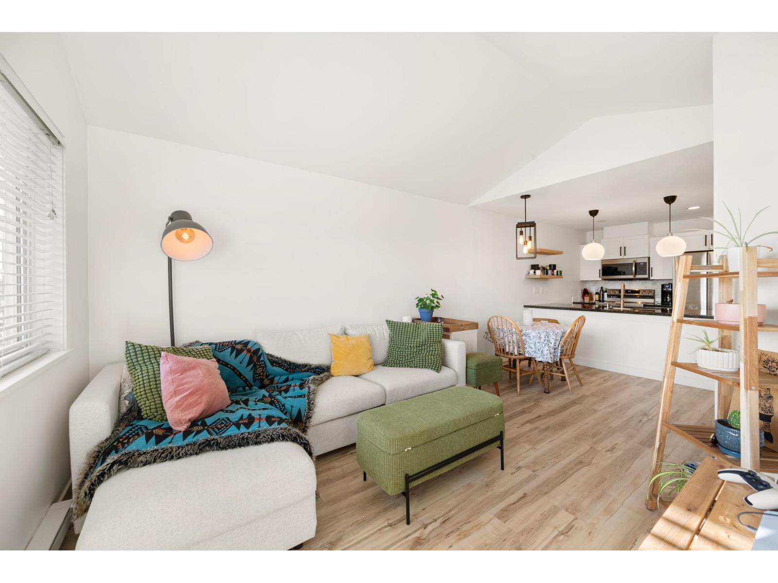 308 19774 56 AVENUE, Langley