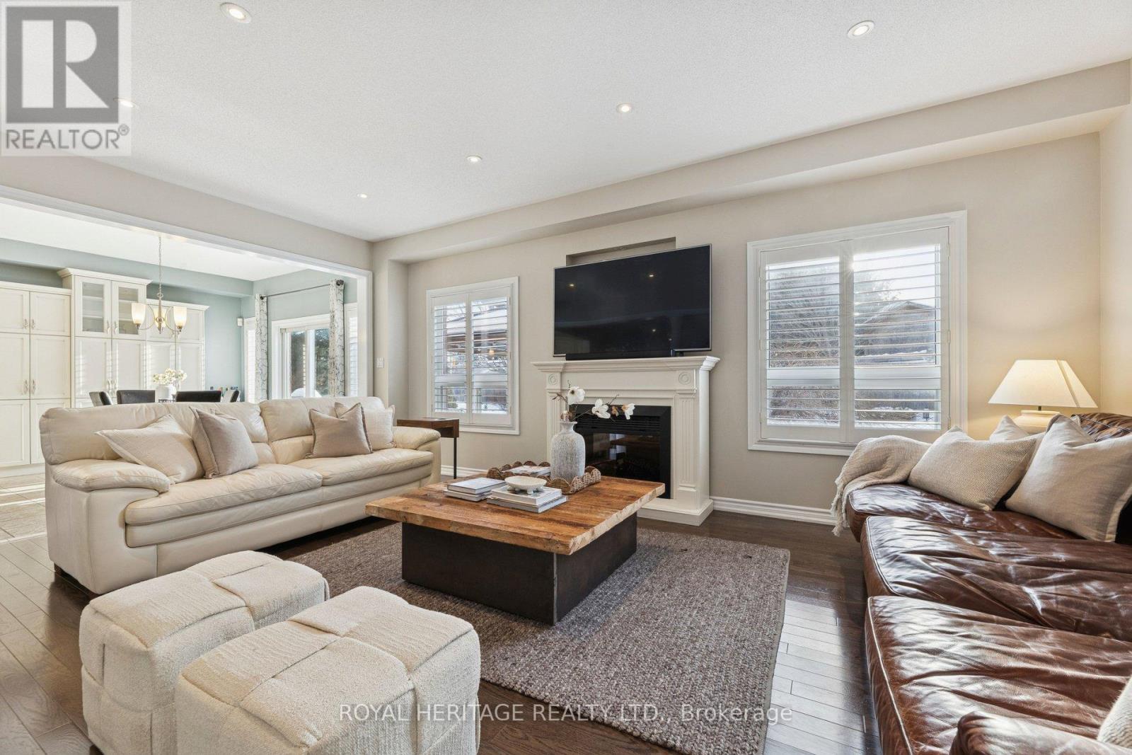 63 LAPRADE SQUARE - 15