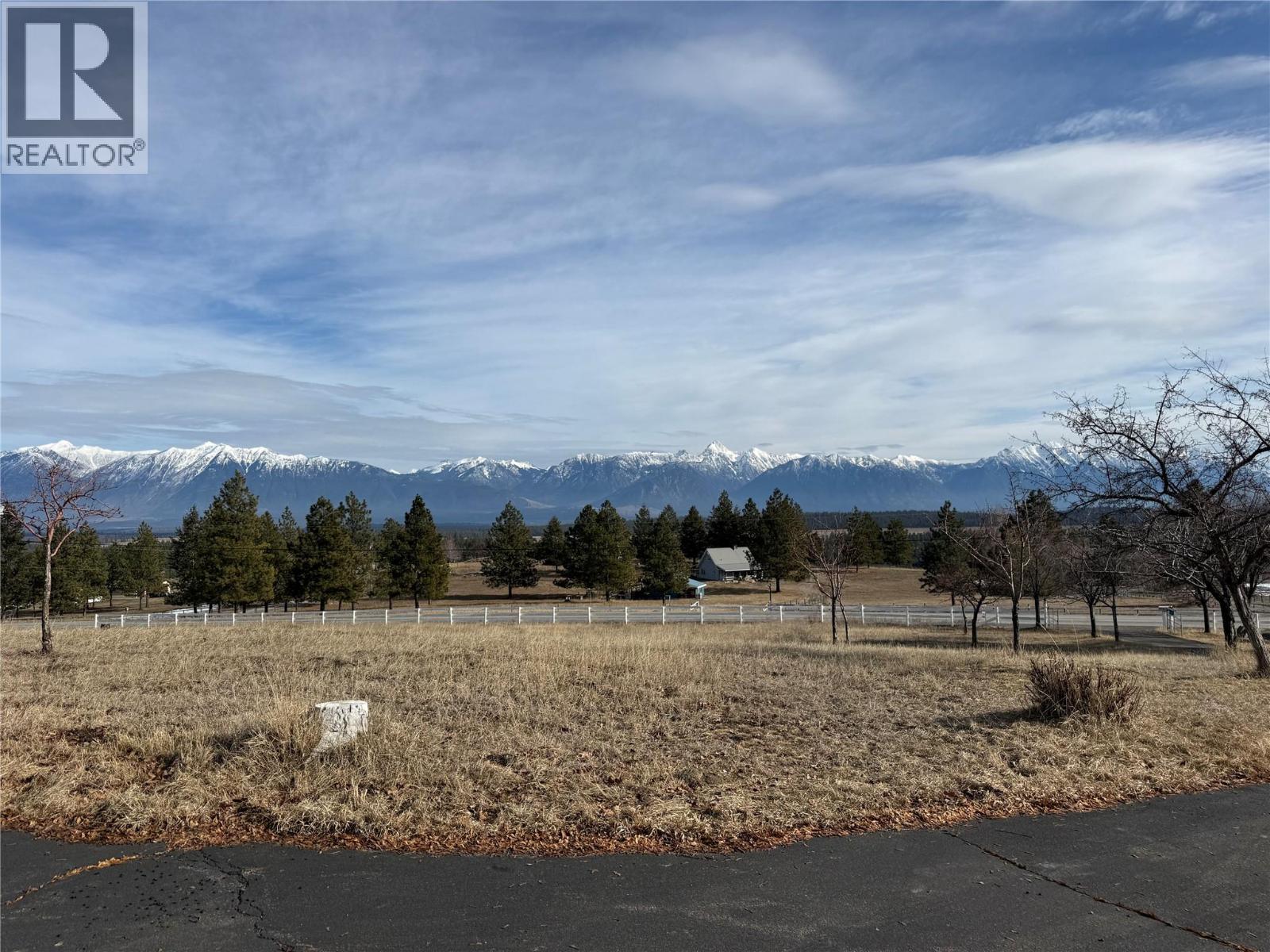 9617 CLEARVIEW Road, Cranbrook