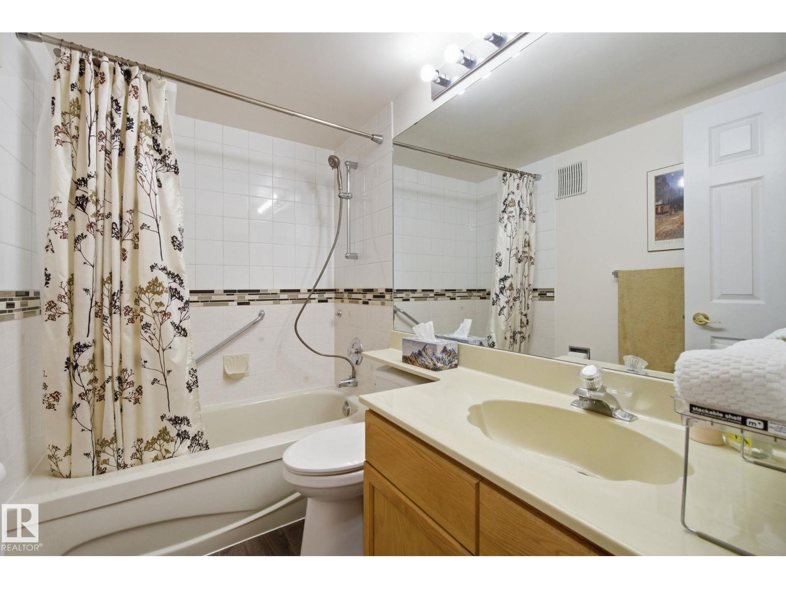 #113 10935 21 AV NW, Edmonton