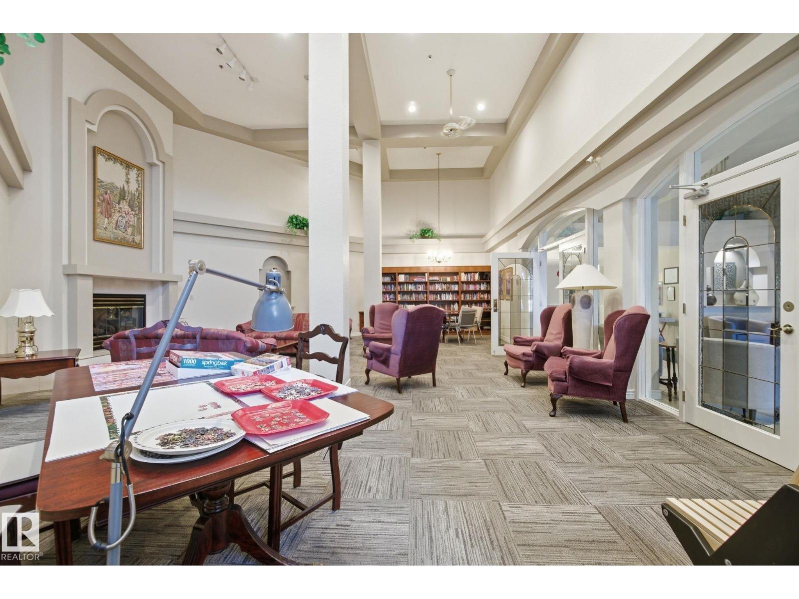 #113 10935 21 AV NW, Edmonton