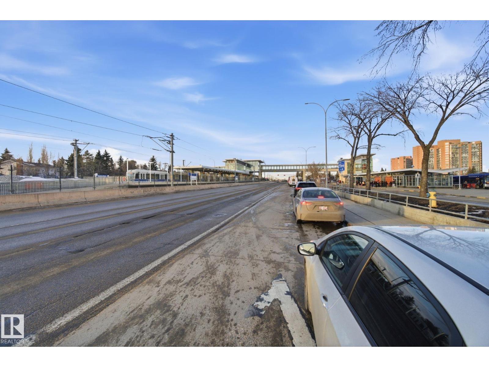 #113 10935 21 AV NW, Edmonton