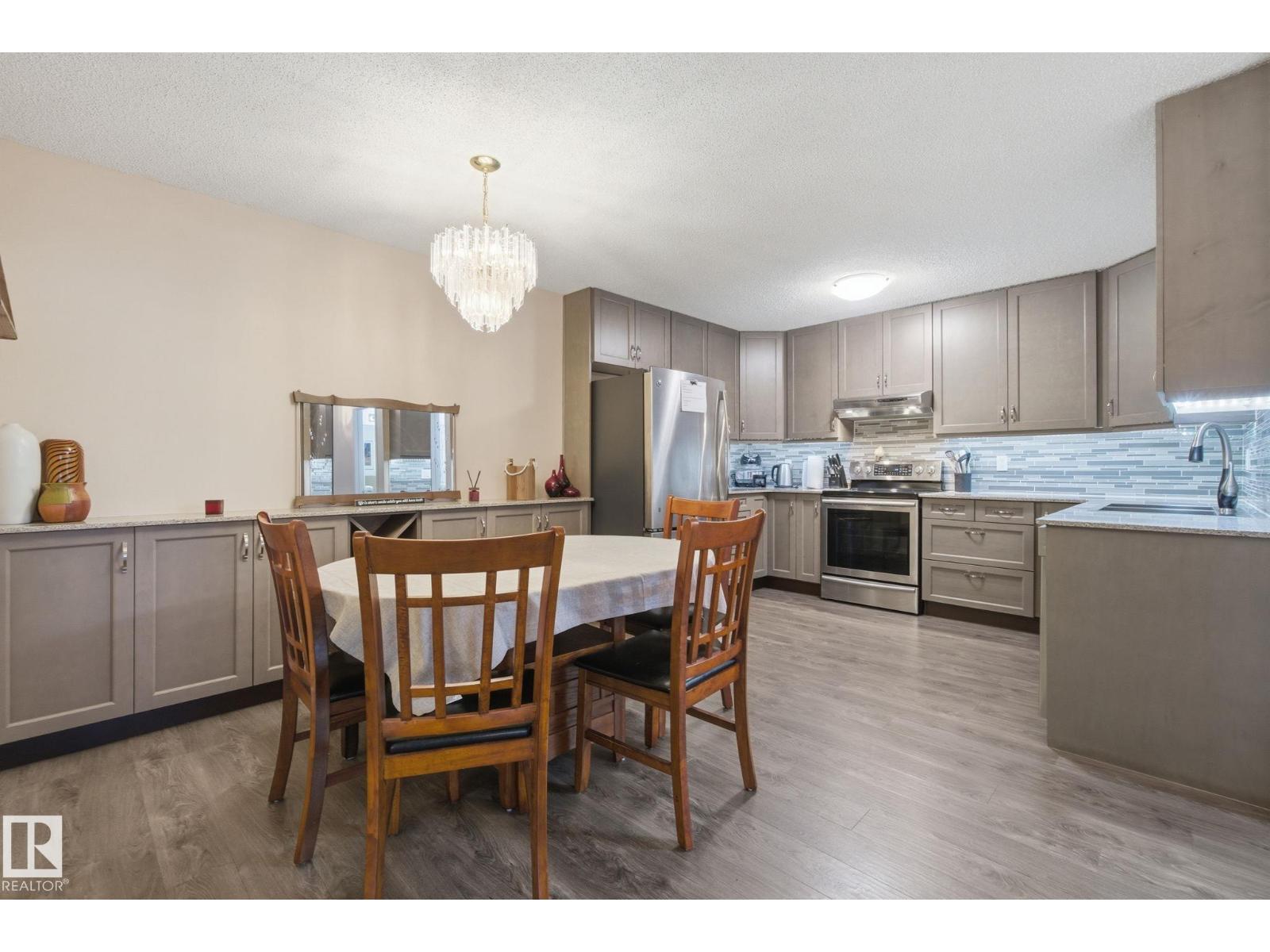 #113 10935 21 AV NW, Edmonton