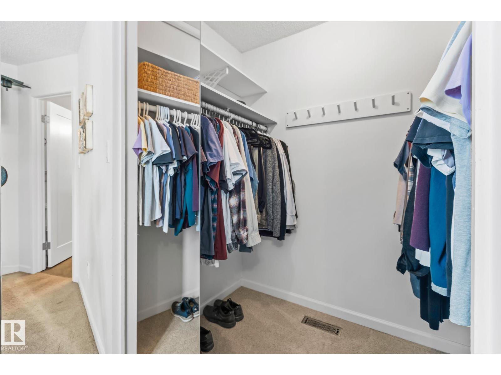 9512 180A AV NW, Edmonton