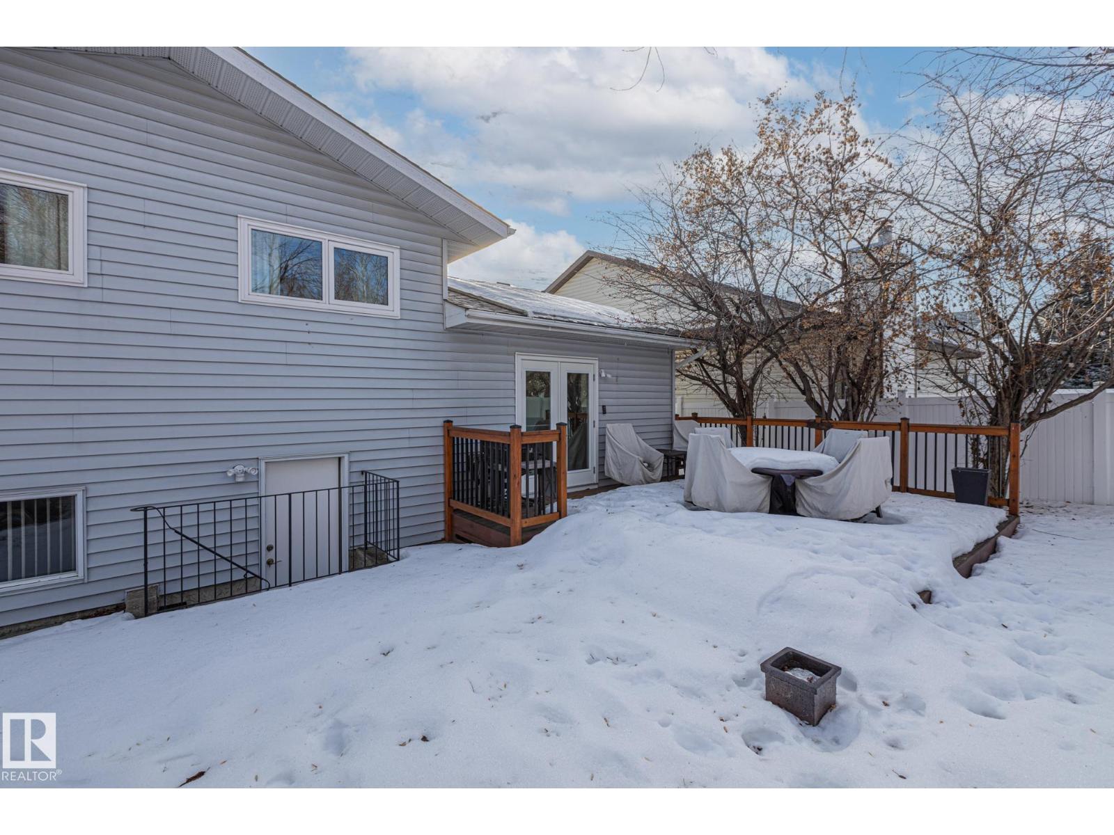 9512 180A AV NW, Edmonton