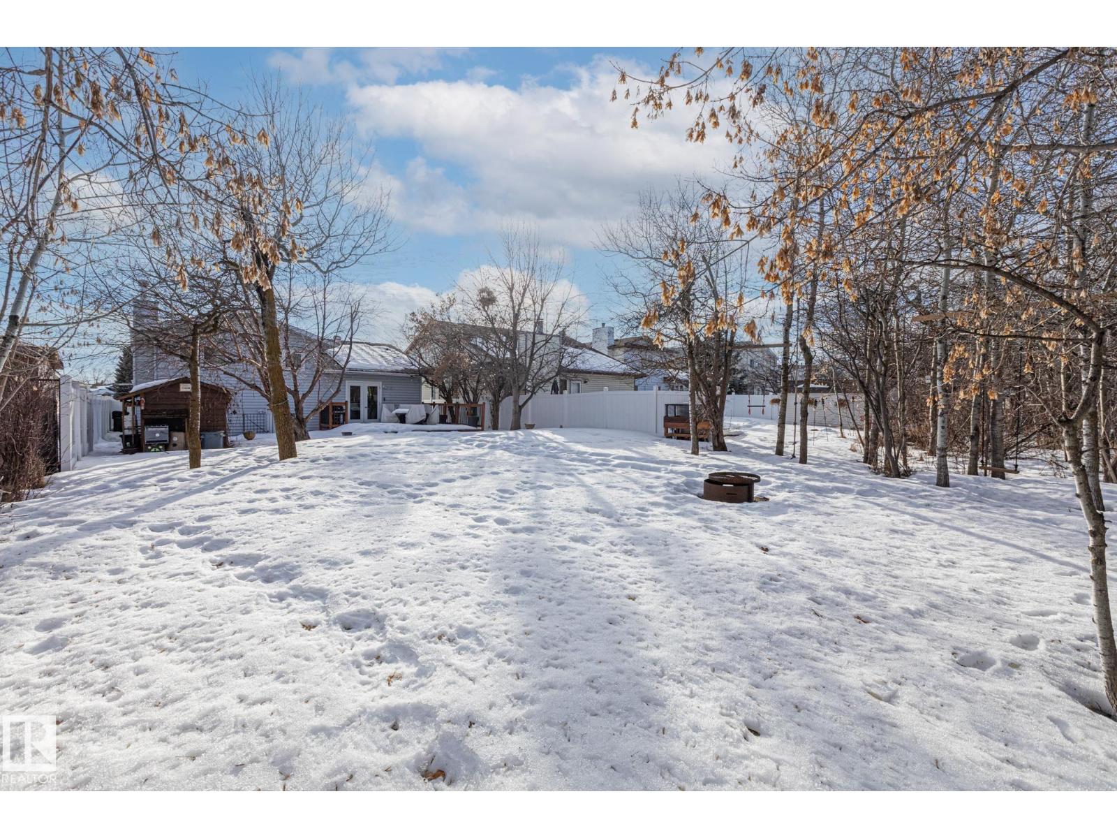 9512 180A AV NW, Edmonton