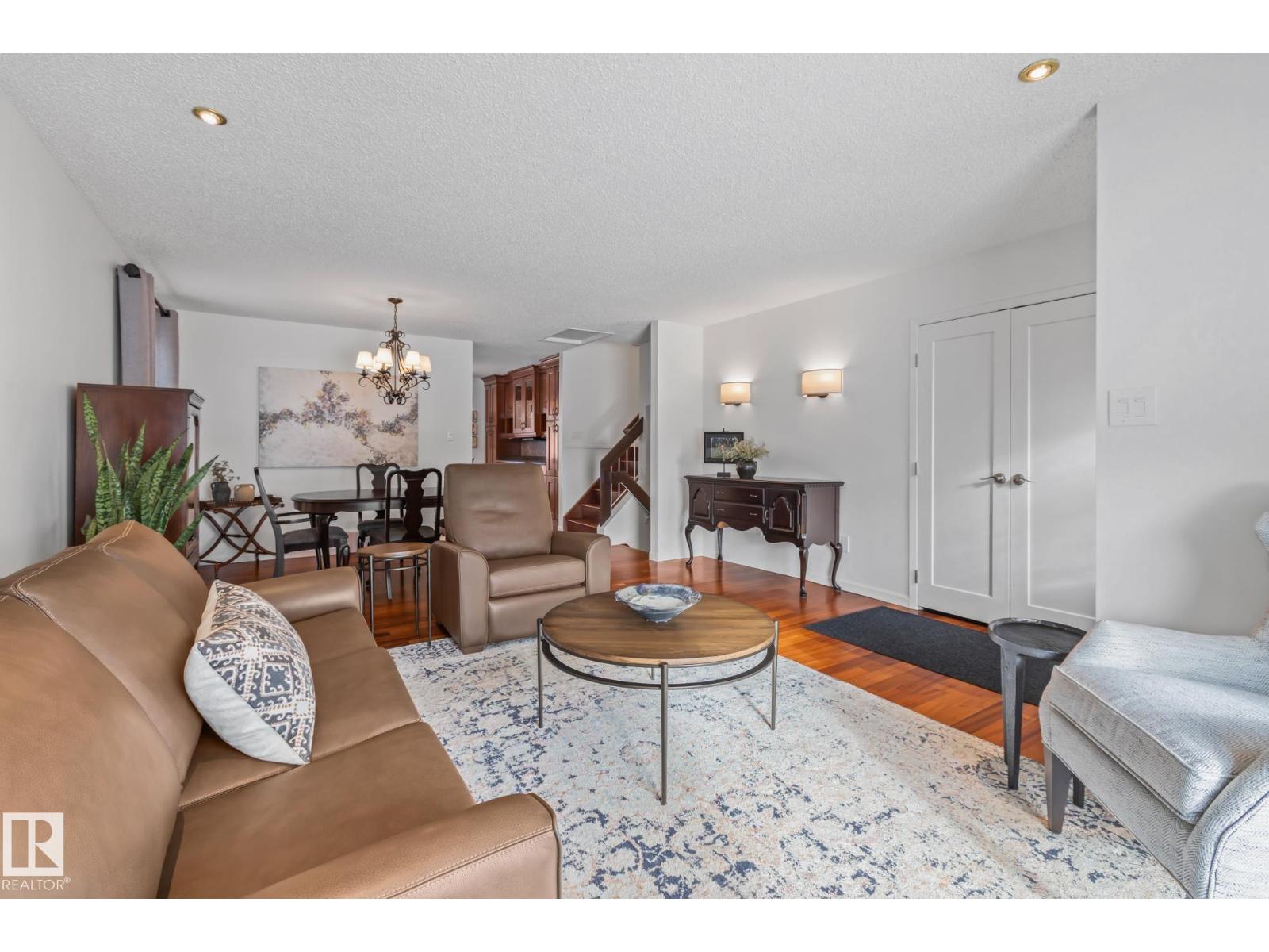 9512 180A AV NW, Edmonton