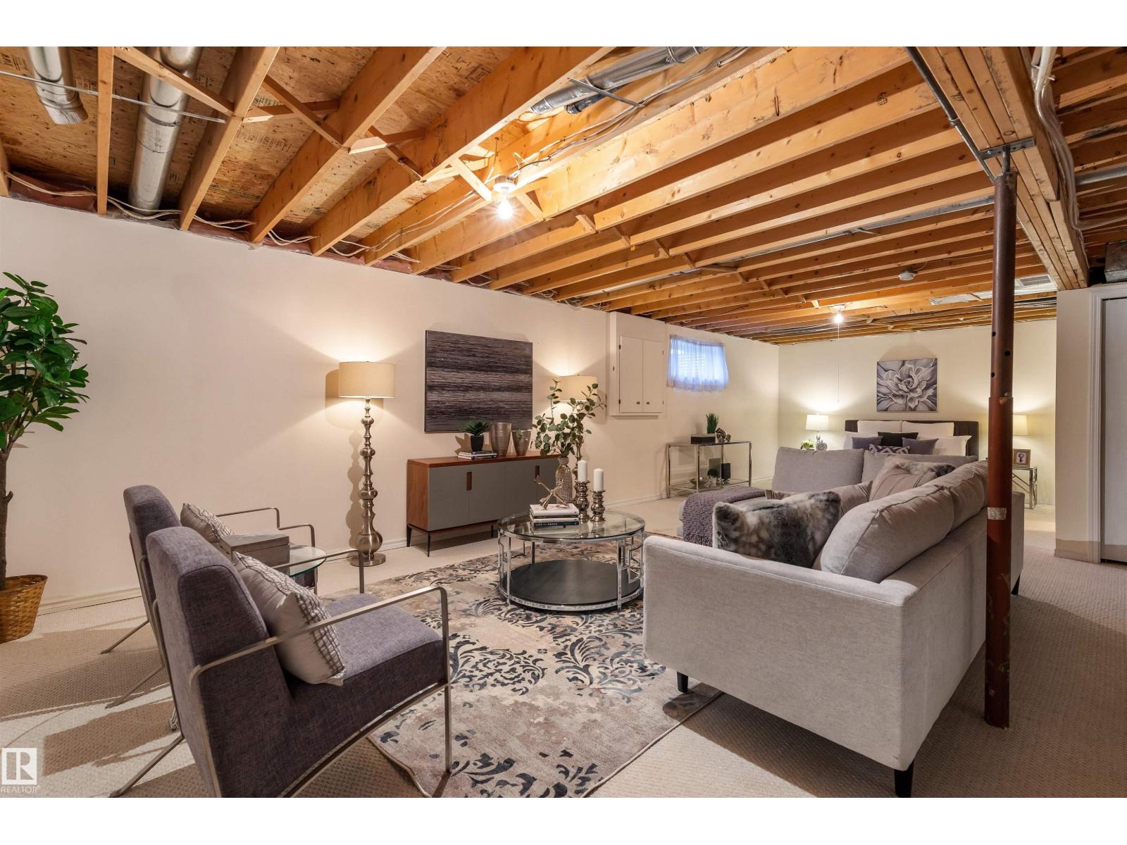 #35 13320 124 ST NW, Edmonton