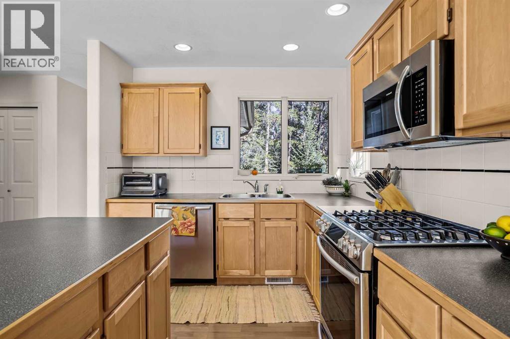 
          147 Benchlands Terrace South
            <br/>
            <span>Canmore</span>
            , 
            <span>AB</span>
             <span>T1W1G2</span>
         - Photo 14