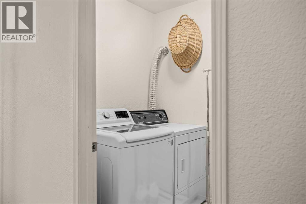 
          147 Benchlands Terrace South
            <br/>
            <span>Canmore</span>
            , 
            <span>AB</span>
             <span>T1W1G2</span>
         - Photo 28