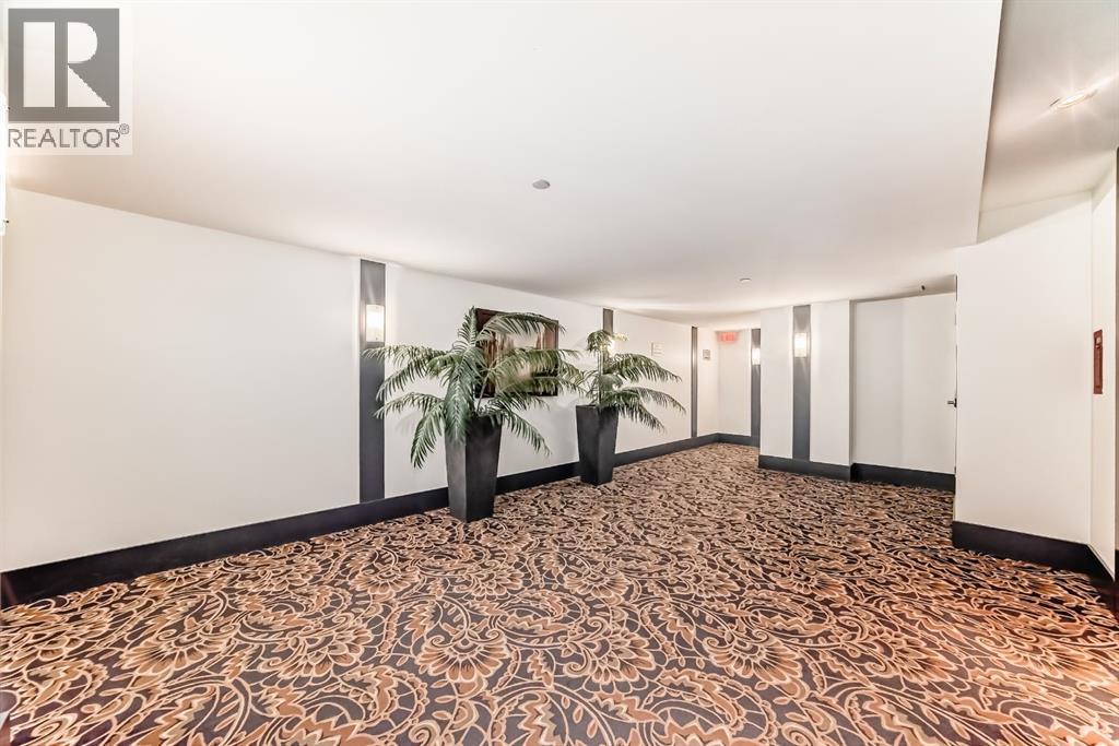 Business for Sale in    Avenue SW Downtown Commercial Core Calgary 