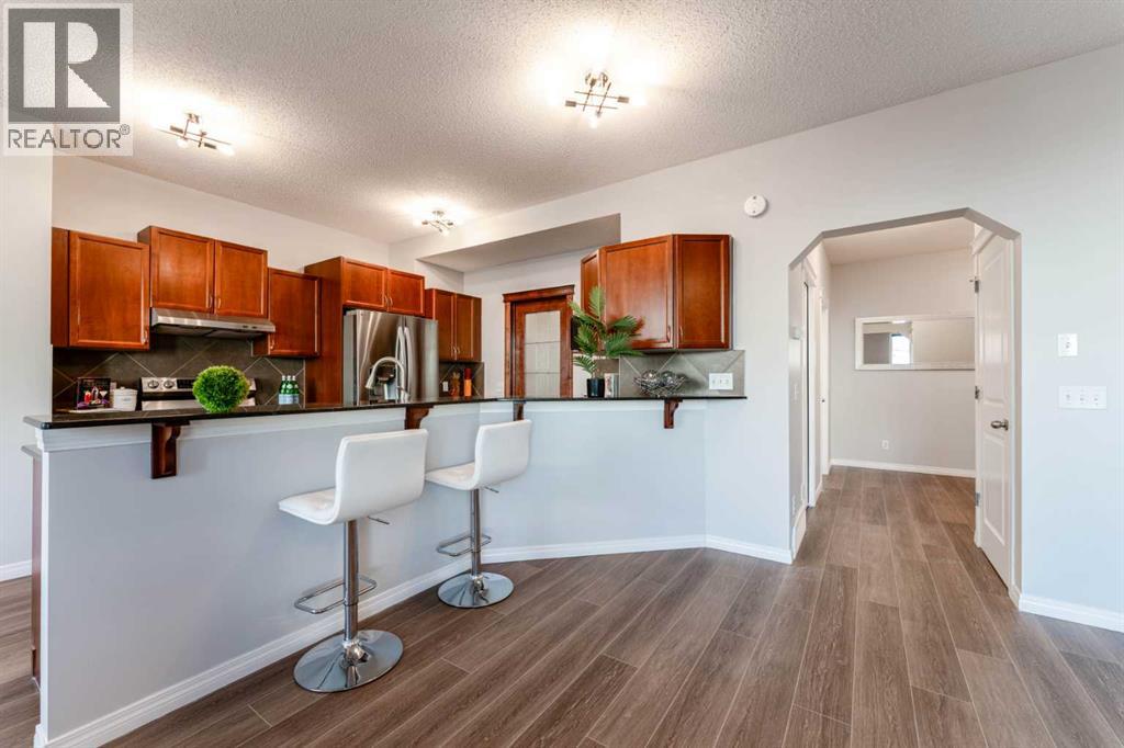 Single Family House for Sale in  Everglen Crescent SW Evergreen Calgary 