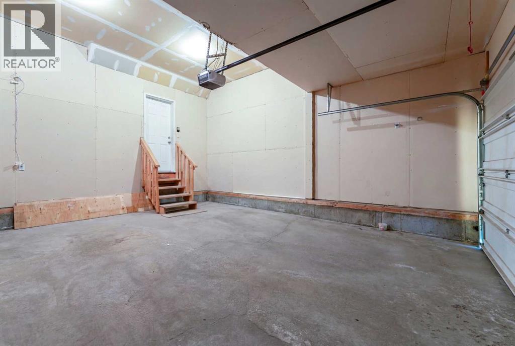 Single Family House for Sale in  Everglen Crescent SW Evergreen Calgary 