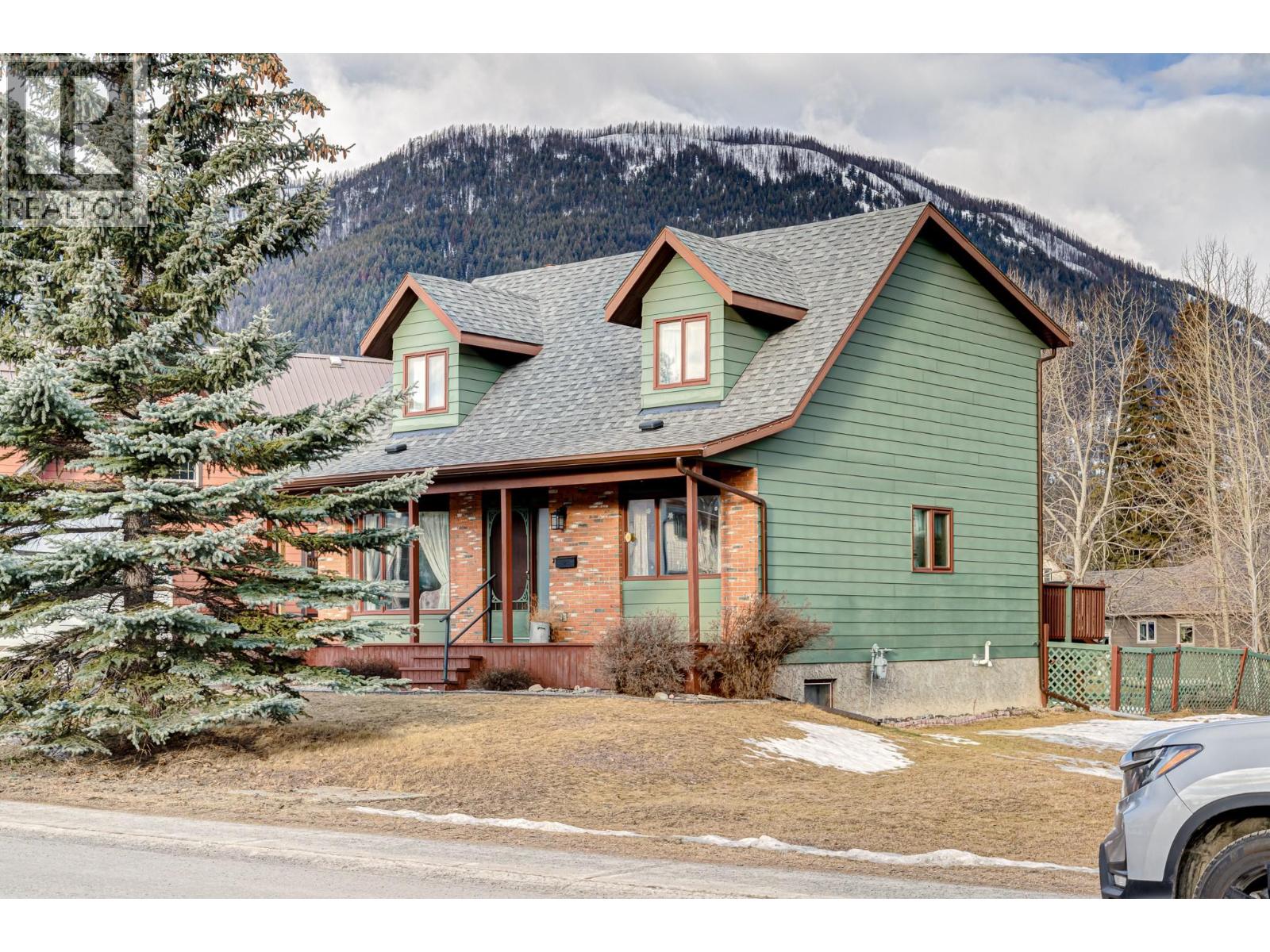 1329 Cypress Drive, Sparwood