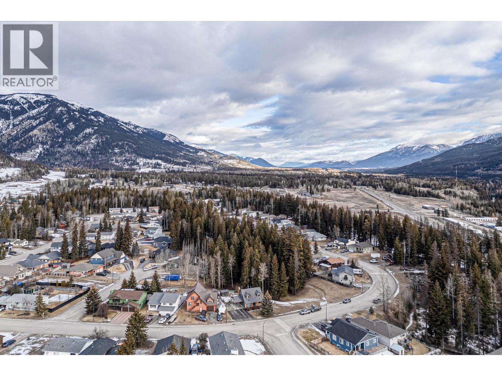 1329 Cypress Drive, Sparwood