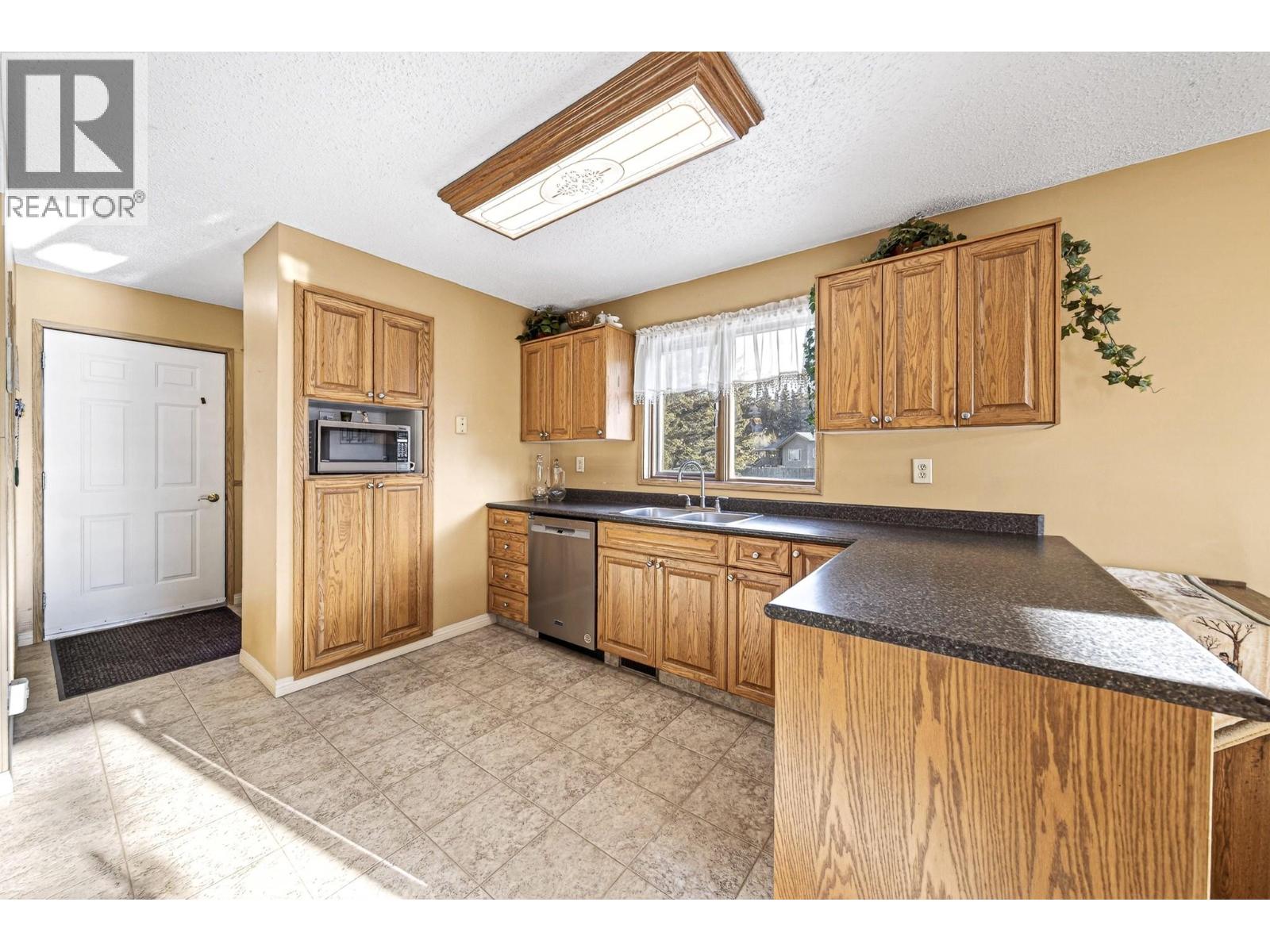 1329 Cypress Drive, Sparwood