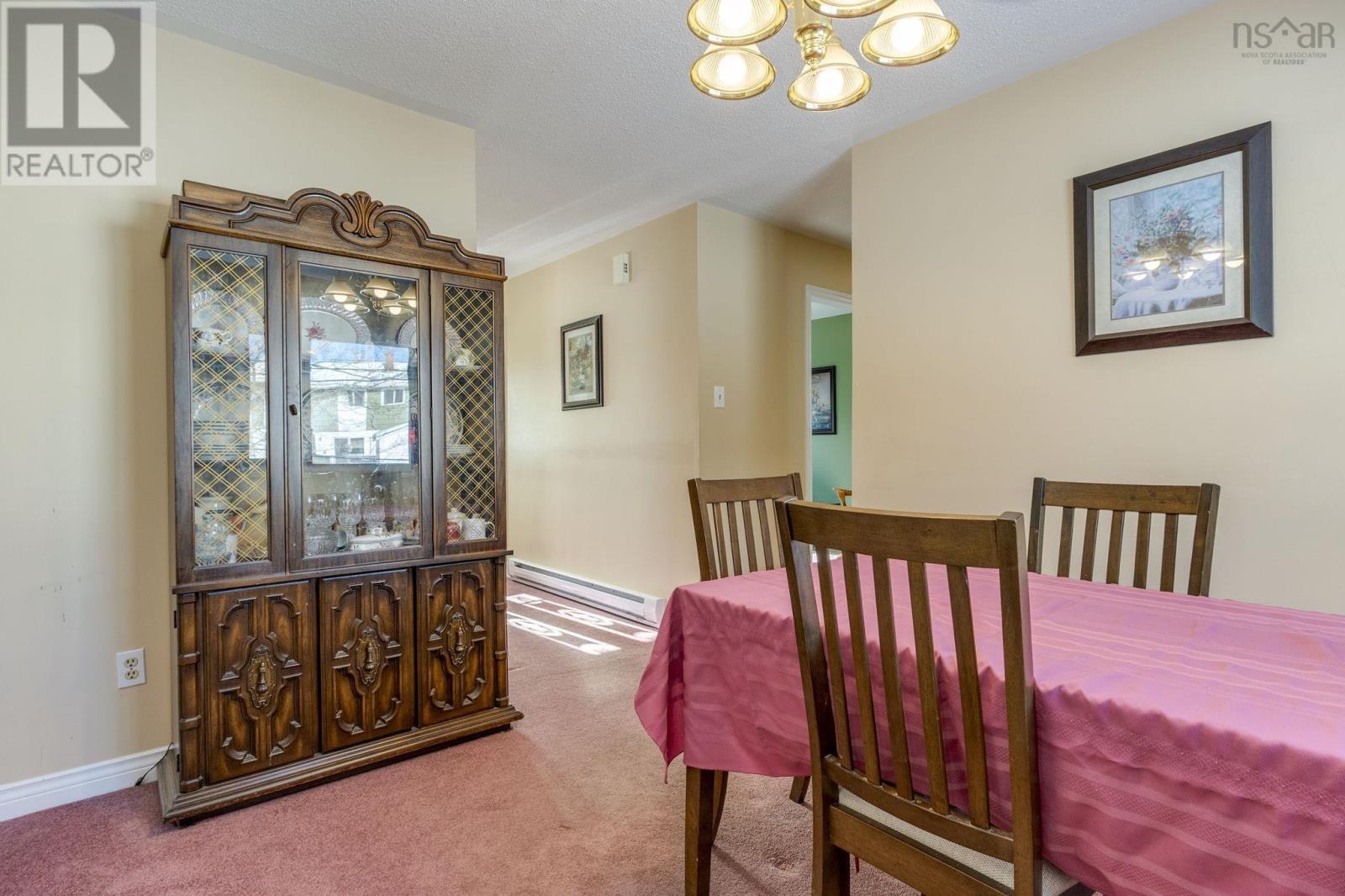 Property 12 of 42 of 40 Lumsden Crescent