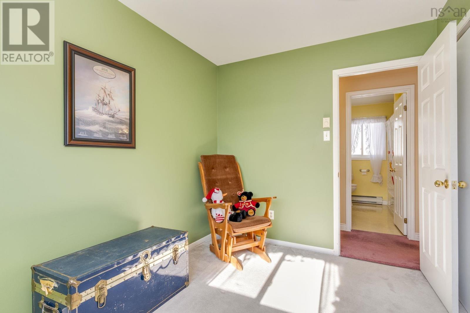 Property 19 of 42 of 40 Lumsden Crescent