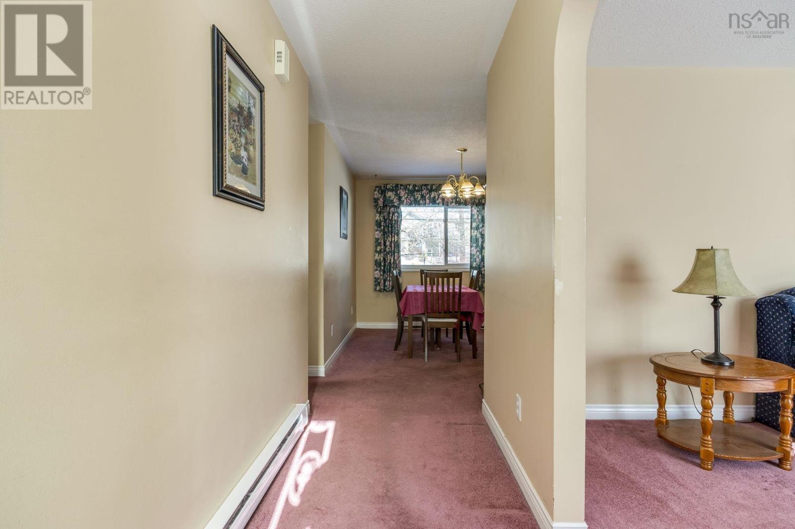 Property 7 of 42 of 40 Lumsden Crescent