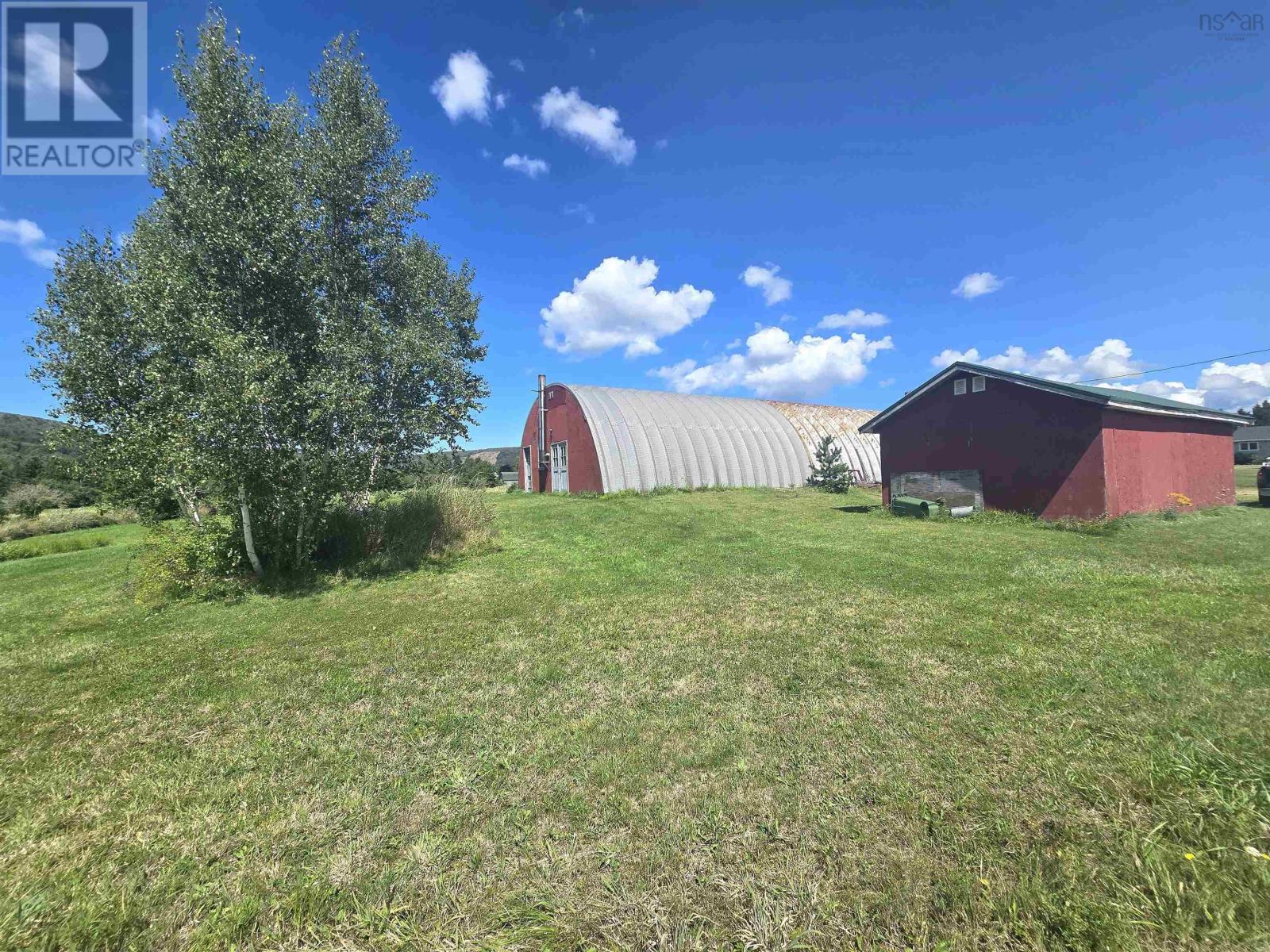 Property 25 of 32 of 33 Parker Mountain Road