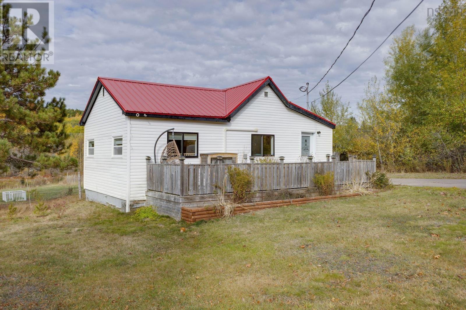 Property 25 of 39 of 1329 Highway 321