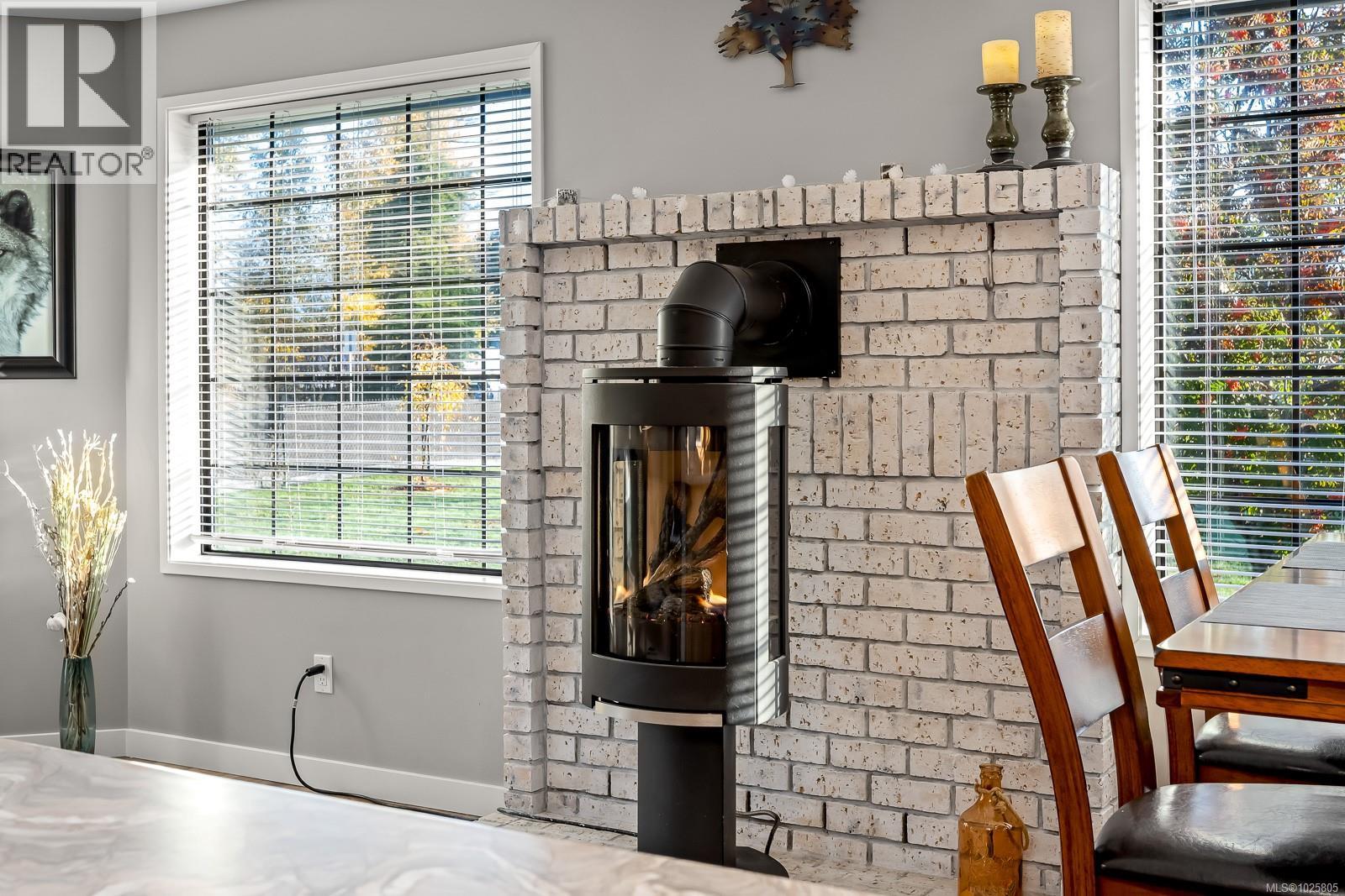 4863 Dundas Rd, Courtenay