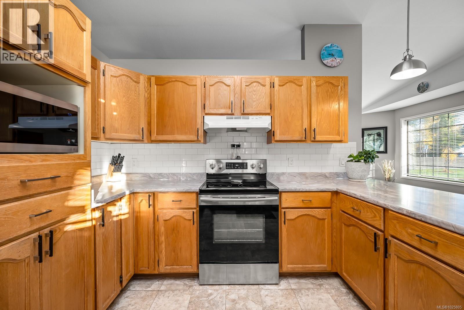 4863 Dundas Rd, Courtenay