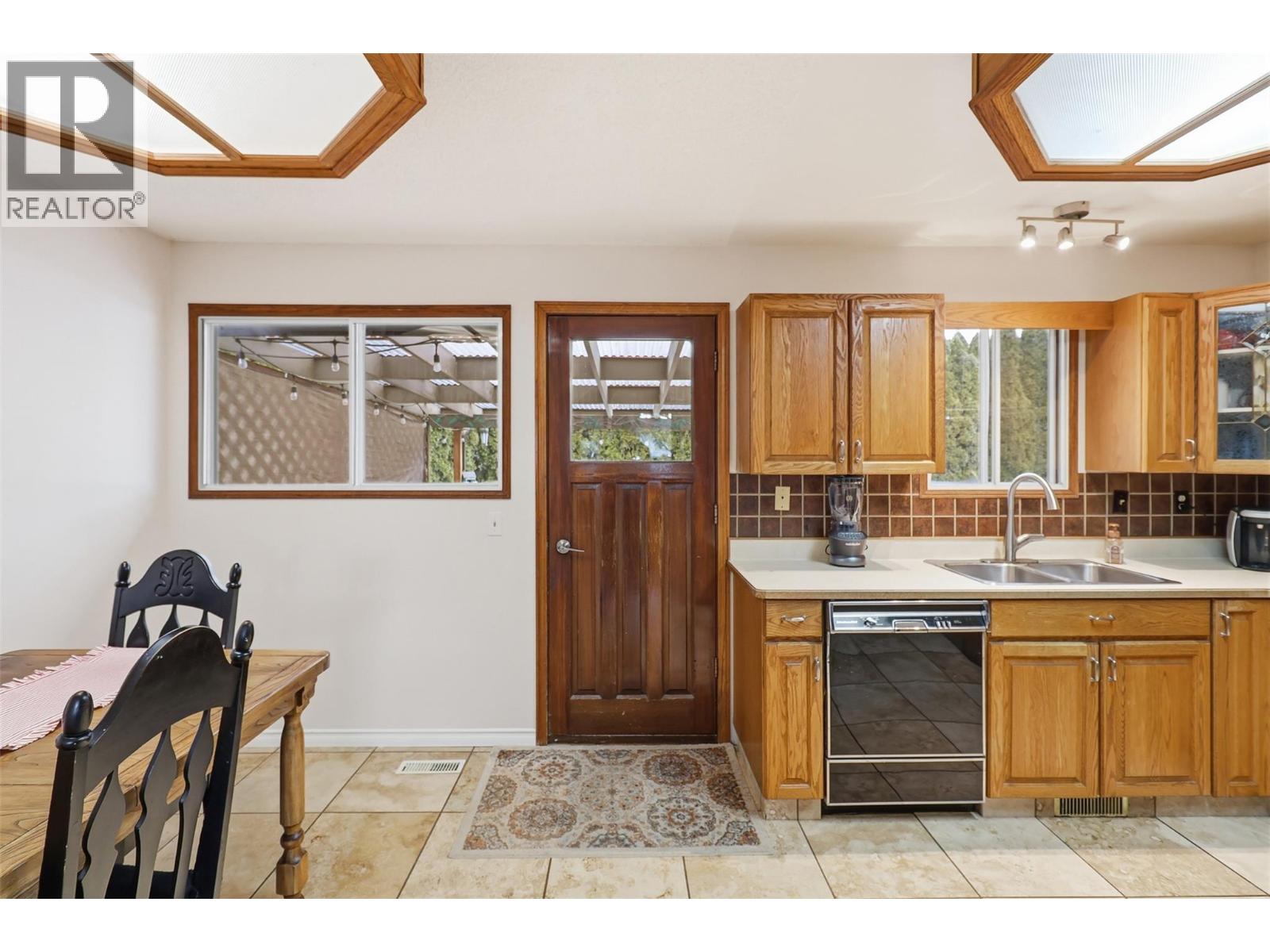 748 Morven Drive, Kamloops