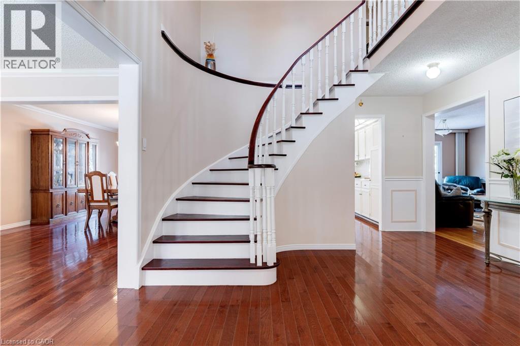 1151 MANOR Road - Photo 4 of 45, Oakville, Ontario