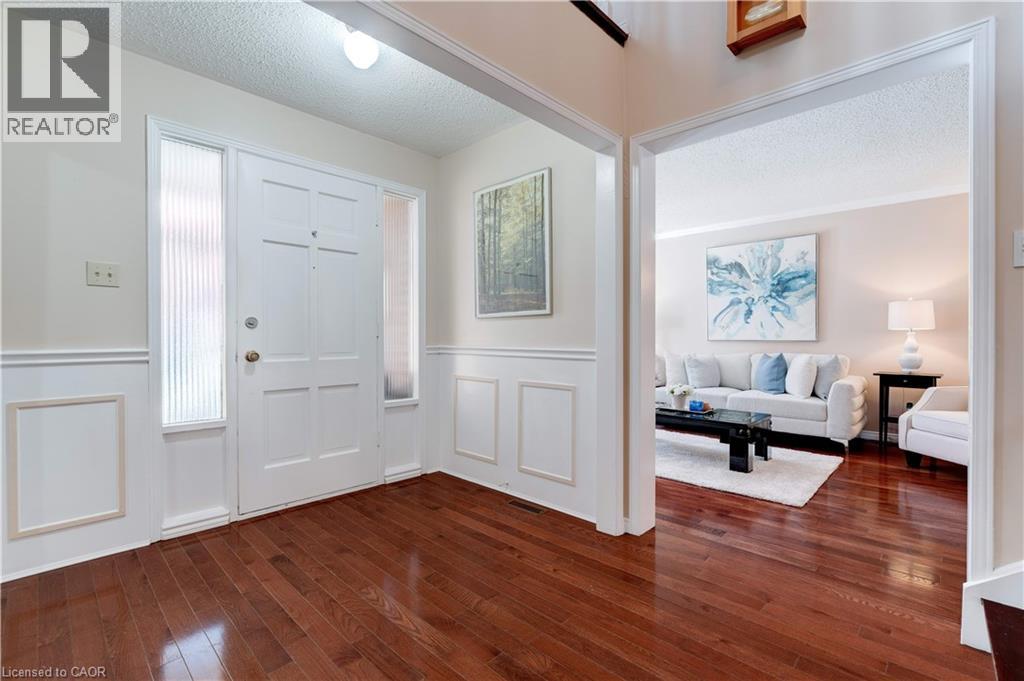 1151 MANOR Road - Photo 5 of 45, Oakville, Ontario