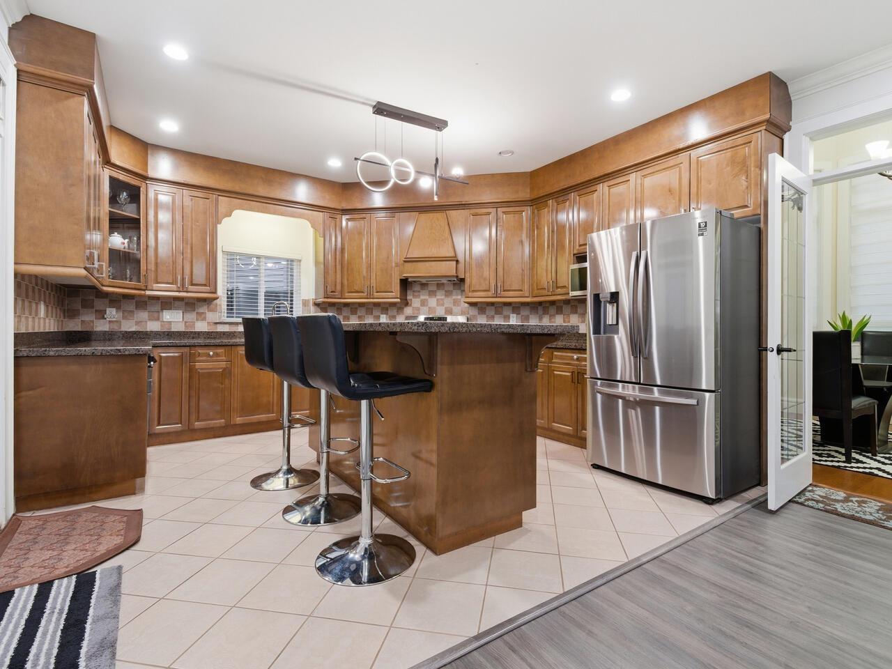 7855 112A Street, Delta