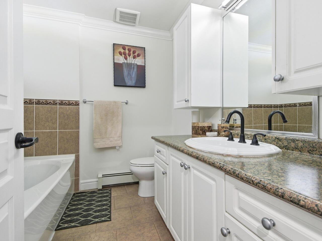 7855 112A Street, Delta