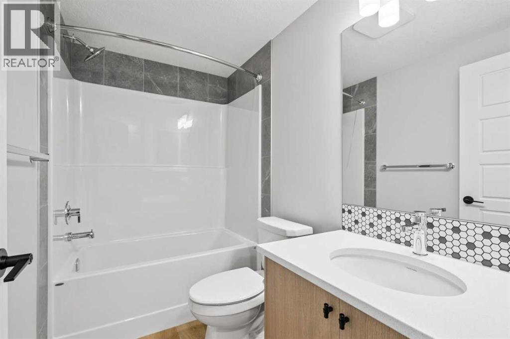 Single Family House for Sale in  Heartwood Lane SE Rangeview Calgary 