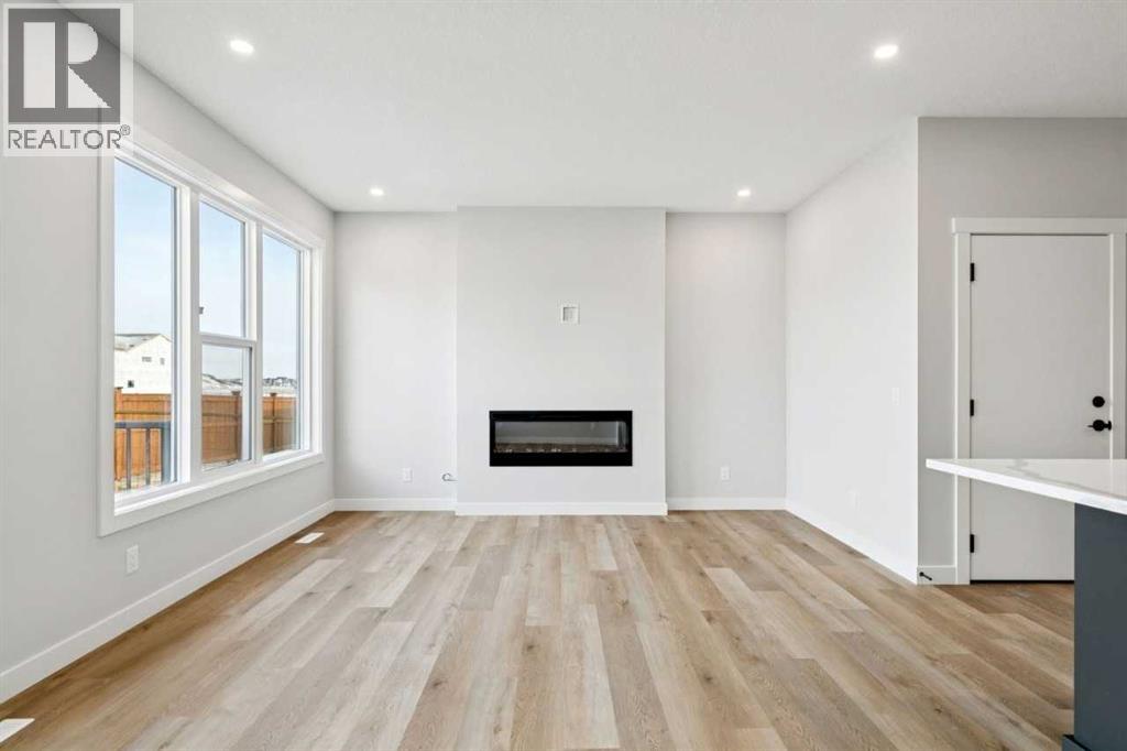 Single Family House for Sale in  Heartwood Villas SE Rangeview Calgary 