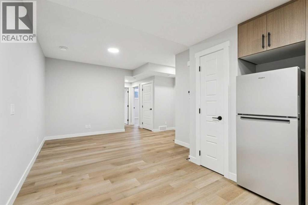 Single Family House for Sale in  Heartwood Villas SE Rangeview Calgary 