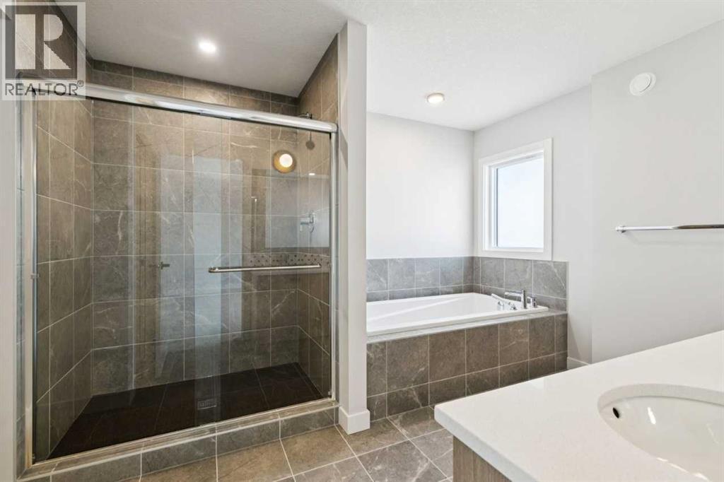 Single Family House for Sale in  Heartwood Villas SE Rangeview Calgary 