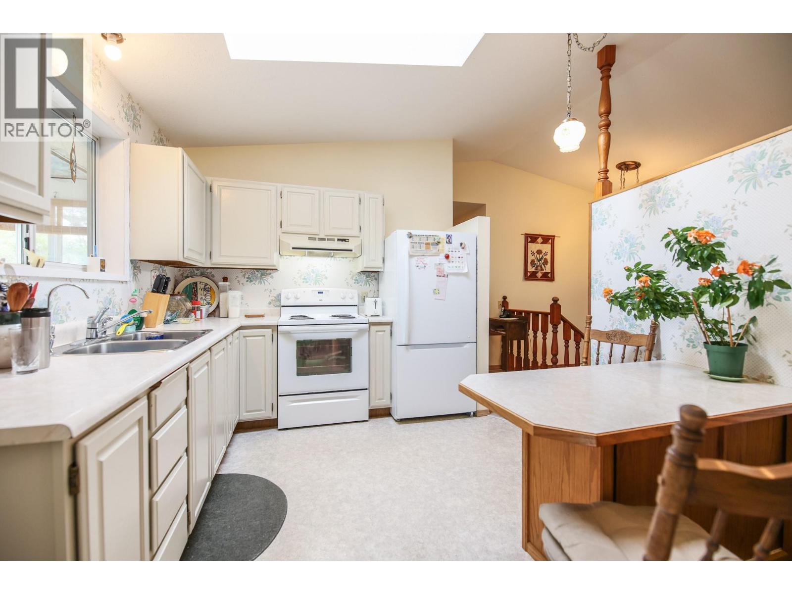 5 Mcintosh Court, Osoyoos