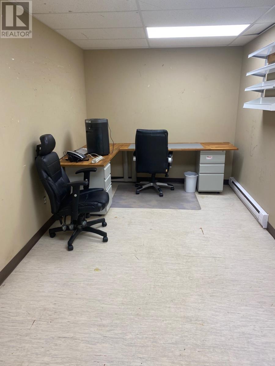 57 BLACKLER AVENUE - 14