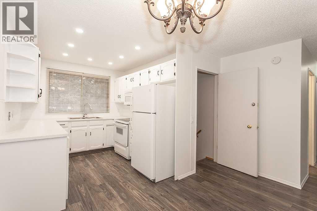 Single Family House Bungalow for Sale in  Lynnover Road SE Ogden Calgary 