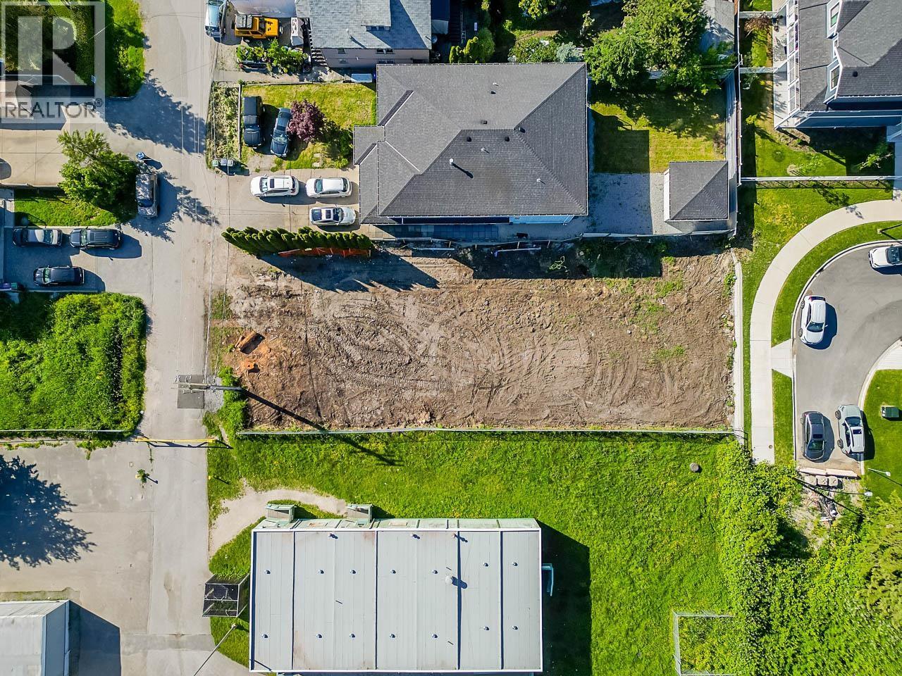 231 LAWRENCE Street - photo 2