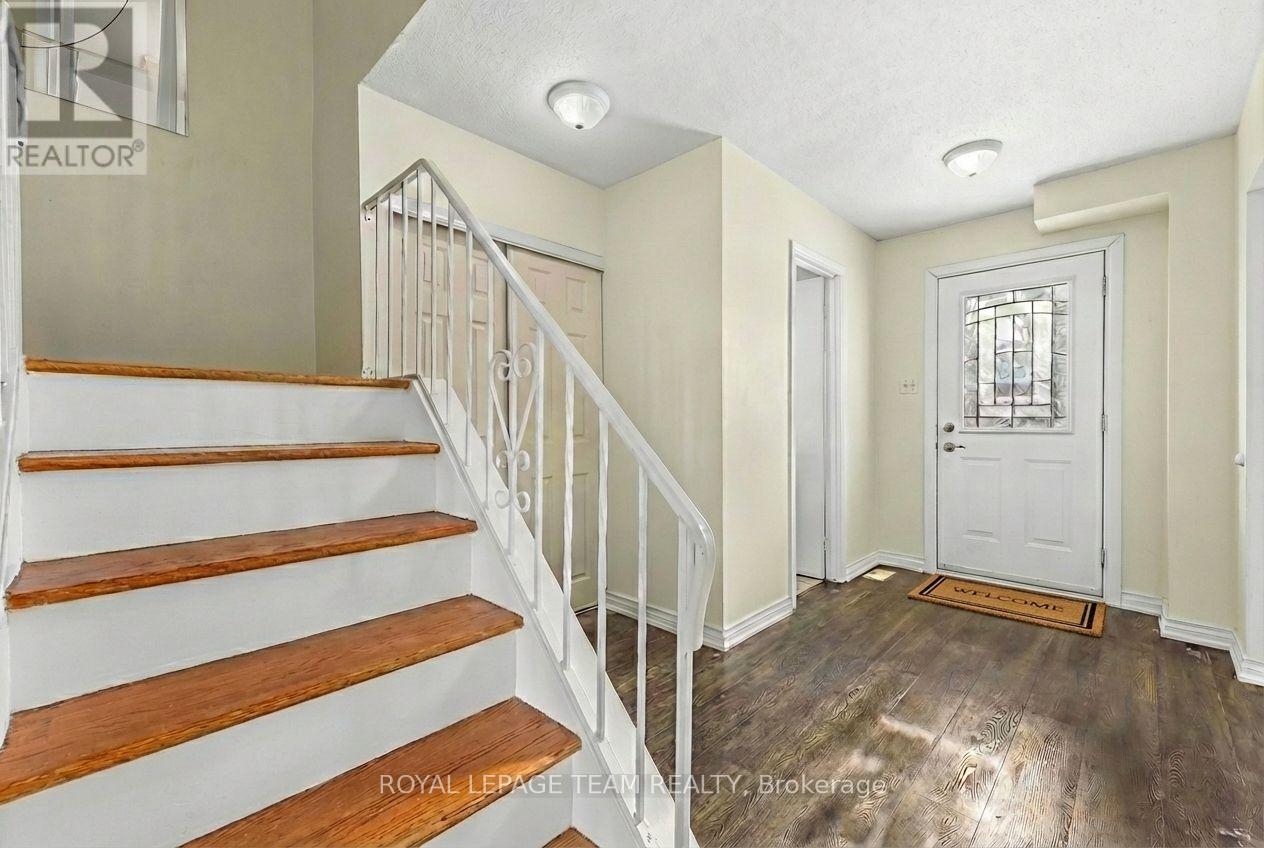 Virtually Enhanced Entry Foyer