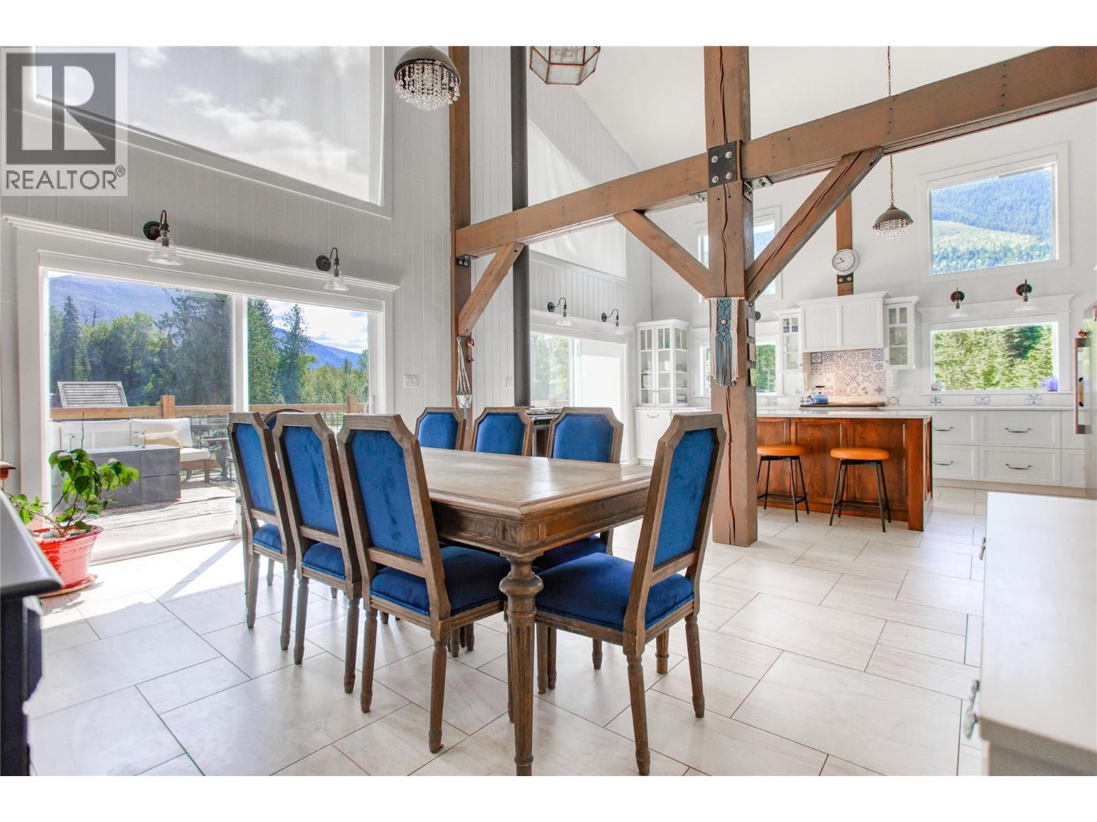  3290 Little Slocan South Road, Winlaw