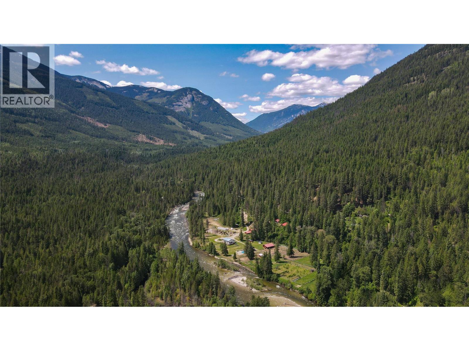  3290 Little Slocan South Road, Winlaw