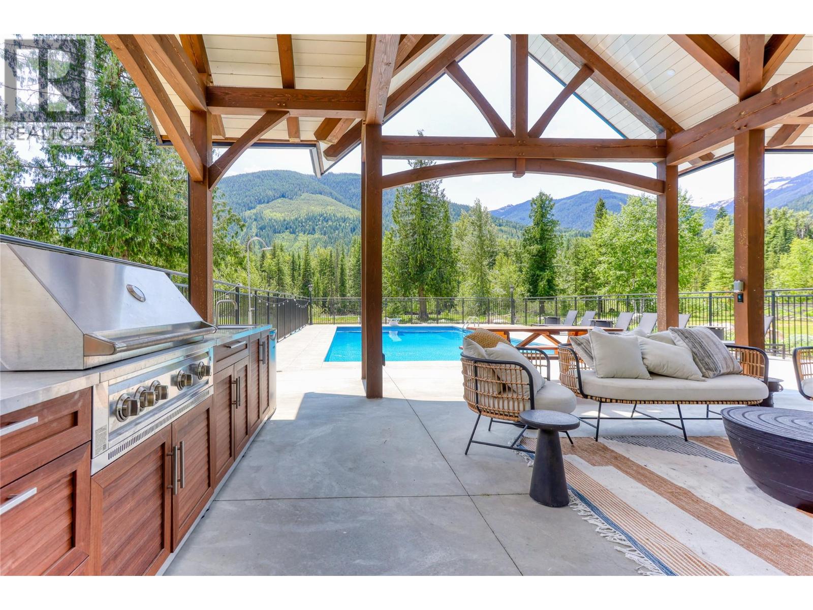  3290 Little Slocan South Road, Winlaw