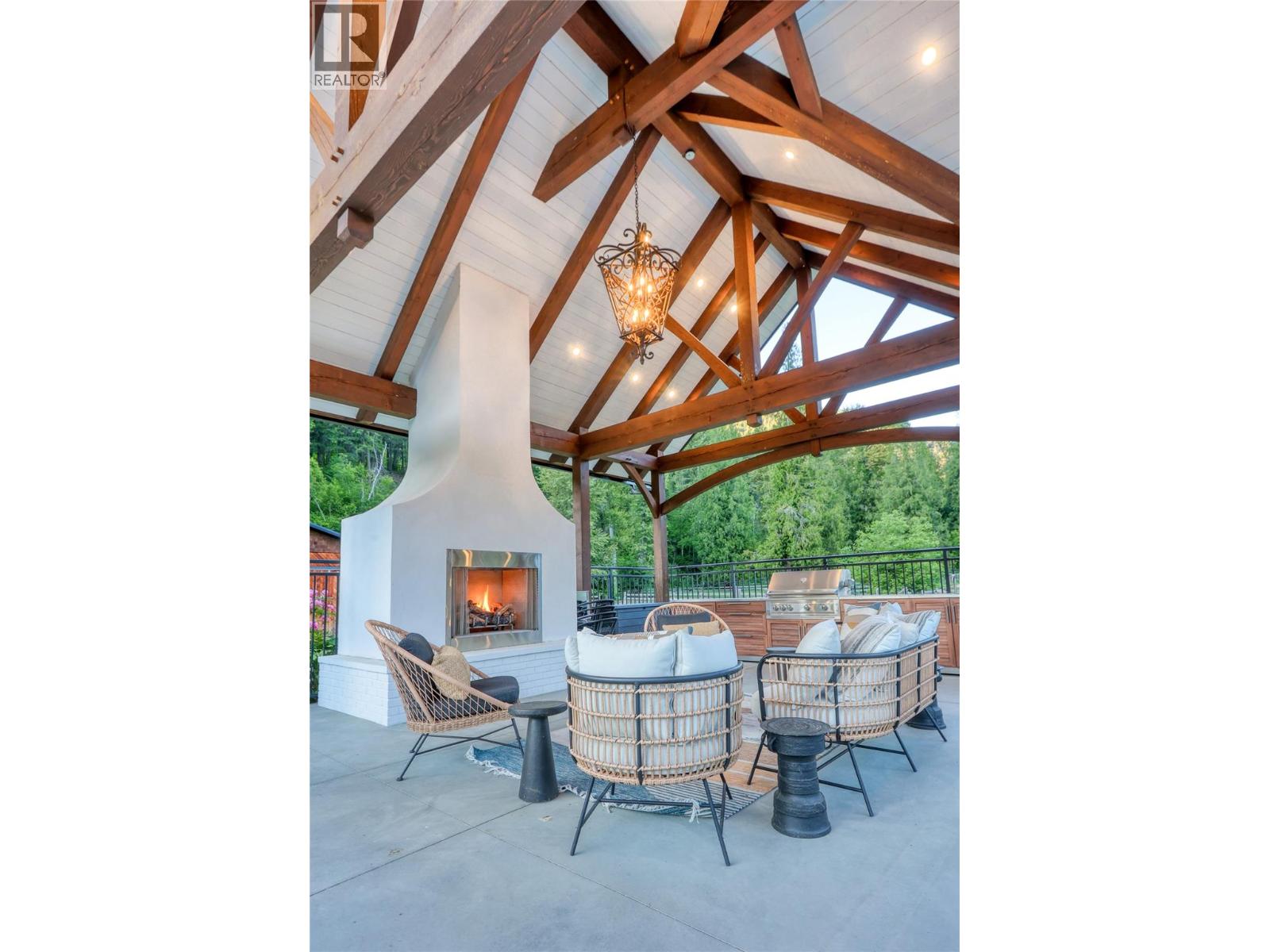  3290 Little Slocan South Road, Winlaw