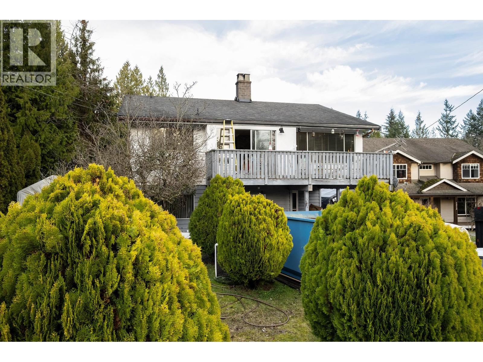 1214 CAROLE PLACE, Gibsons