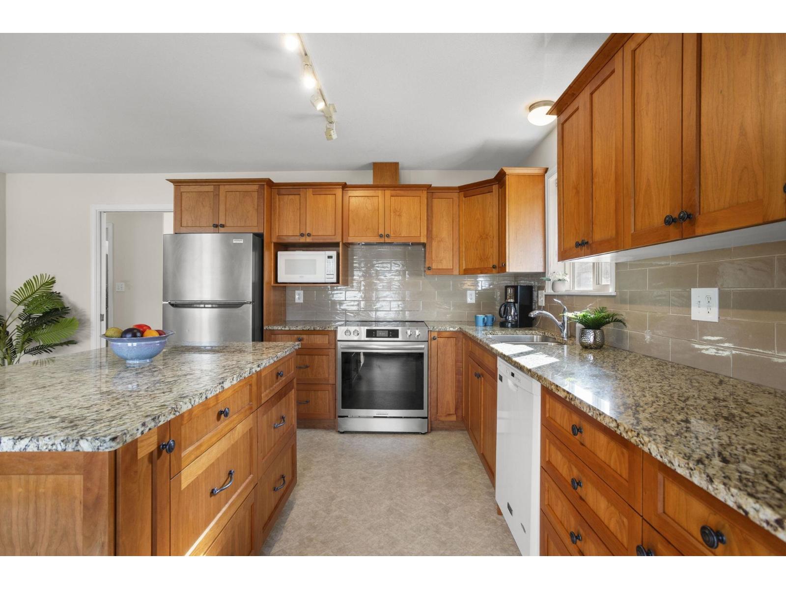 43 7330 ELM ROAD, Agassiz, Agassiz